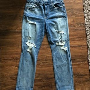 American Eagle Distressed Jeans
